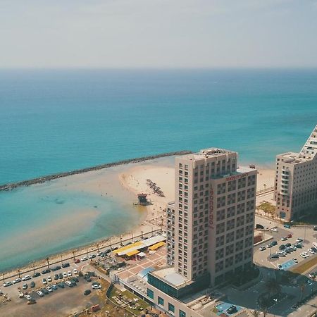 Haifa Almog Tower- "Blue Reef" Suite On The Sea Exterior photo