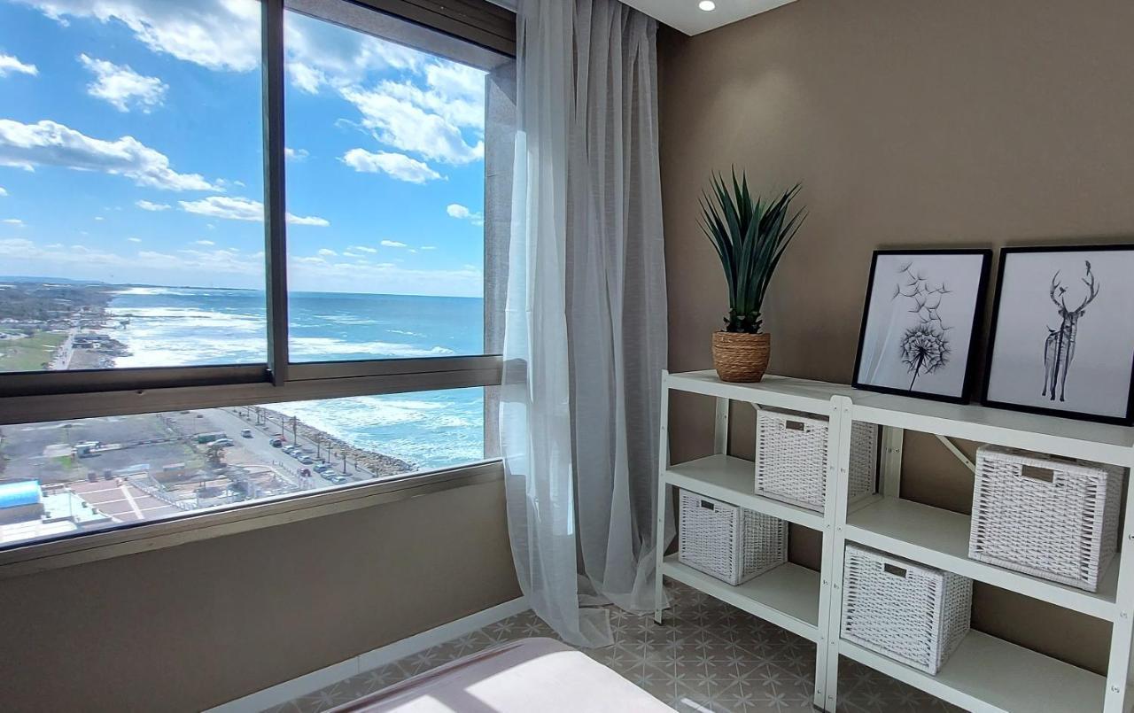 Haifa Almog Tower- "Blue Reef" Suite On The Sea Exterior photo