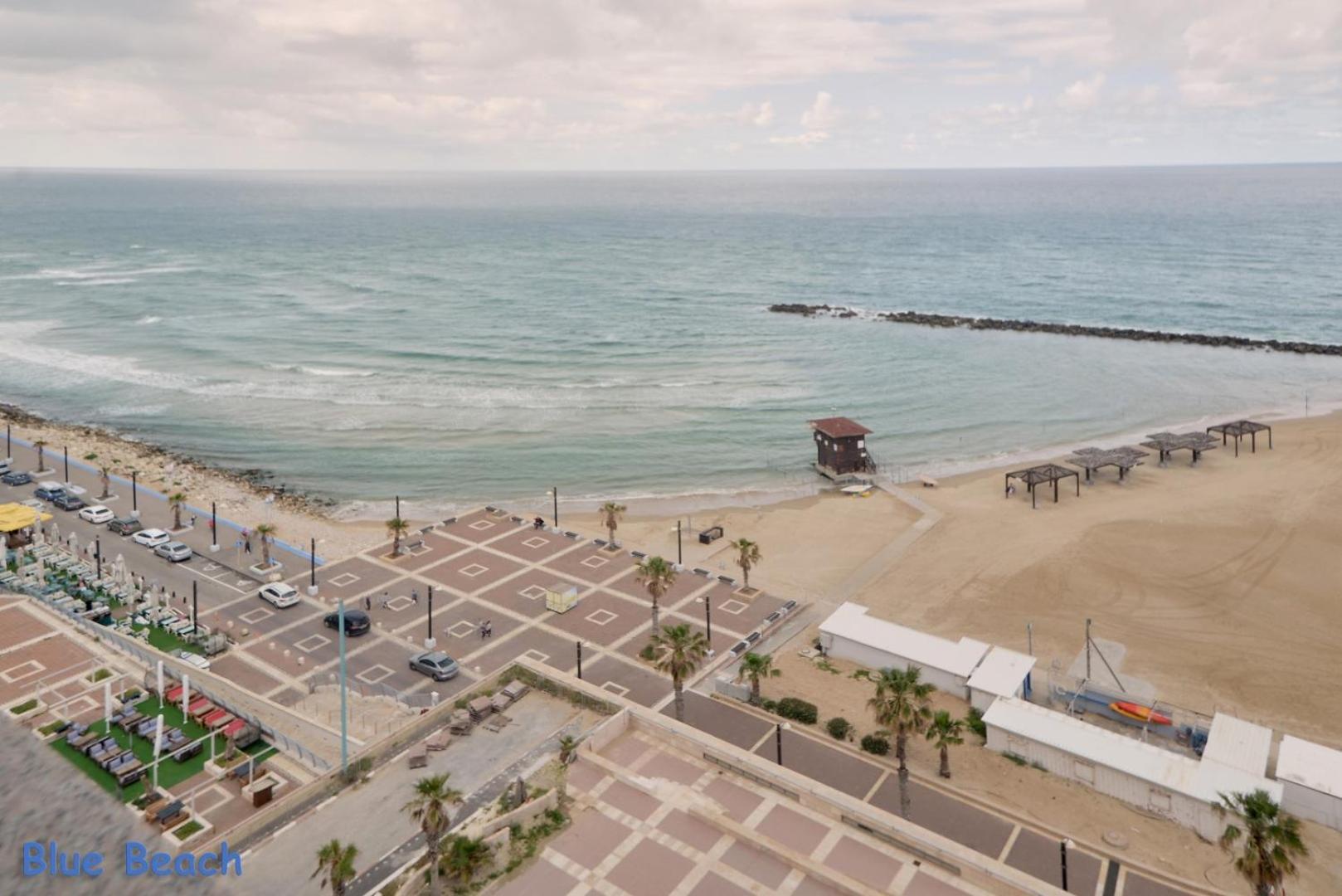 Haifa Almog Tower- "Blue Reef" Suite On The Sea Exterior photo