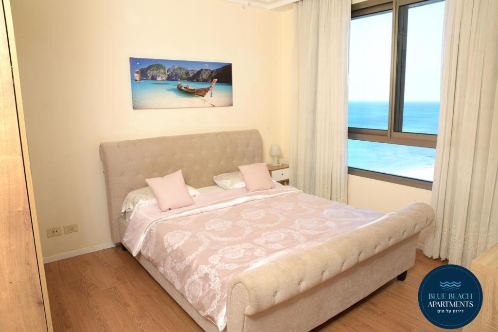 Haifa Almog Tower- "Blue Reef" Suite On The Sea Exterior photo